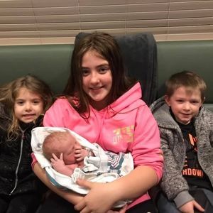 Meet your Posher, Dawn